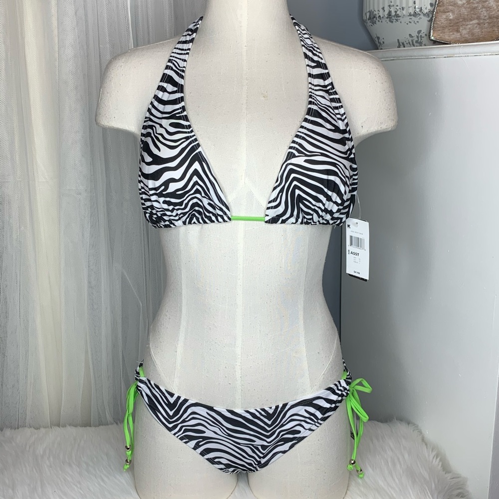 🦓💚👙 Zebra & Neon Green Bikini